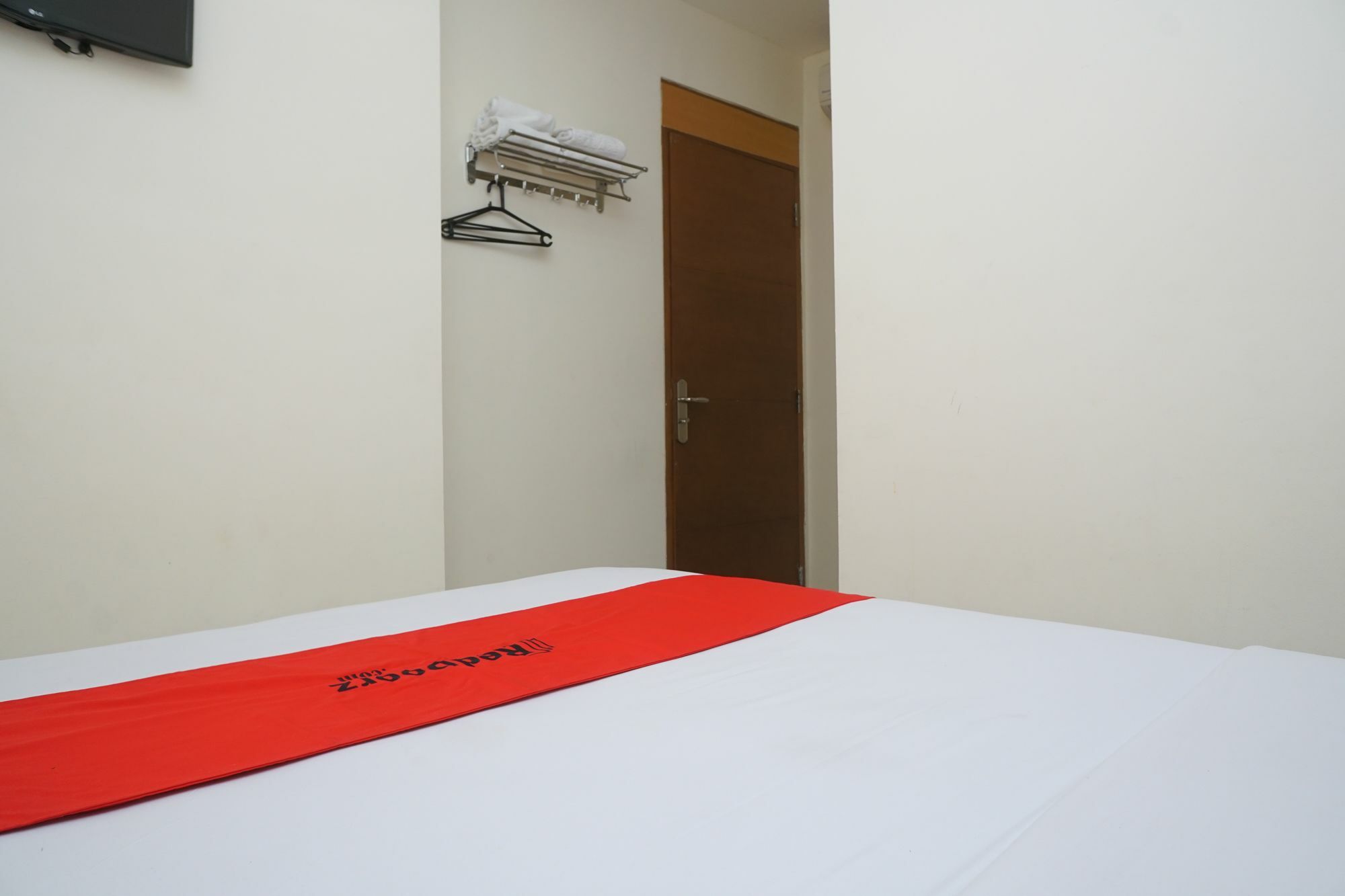Reddoorz Plus @ Ciumbuleuit Area Bandung Extérieur photo